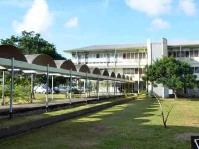 University-of-Guyana-400x300